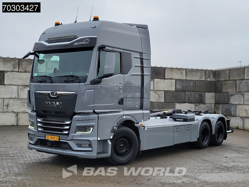 MAN TGX 28.640 TGX 6X2 NL-Truck APK Hyva 26-60-S containersystem Lift-axle Automatic Euro 6 - شاحنة برافعة خطافية: صورة 3 MAN TGX 28.640 TGX 6X2 NL-Truck APK Hyva 26-60-S containersystem Lift-axle Automatic Euro 6 - شاحنة برافعة خطافية: صورة 3
