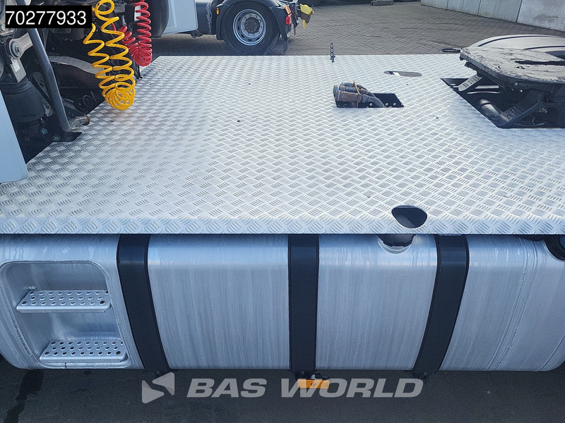 Mercedes-Benz Actros 1843 4X2 StreamSpace PTO Alcoa's ADR - مقطورة السحب: صورة 5 Mercedes-Benz Actros 1843 4X2 StreamSpace PTO Alcoa's ADR - مقطورة السحب: صورة 5