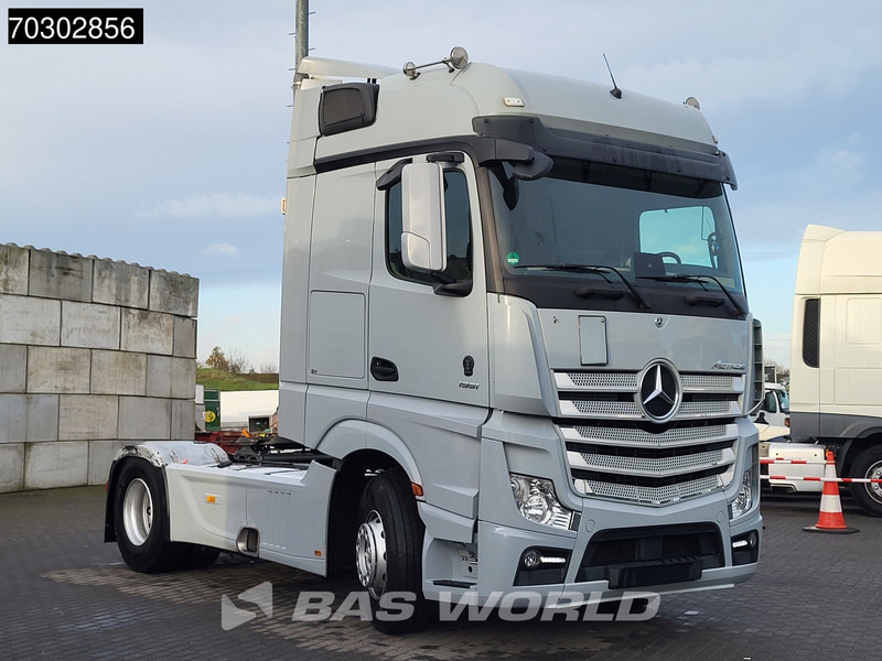 Mercedes-Benz Actros 1951 Actros 4X2 BigSpace 2x Tanks Leder 70% Tyres - رأس تريلا: صورة 3 Mercedes-Benz Actros 1951 Actros 4X2 BigSpace 2x Tanks Leder 70% Tyres - رأس تريلا: صورة 3