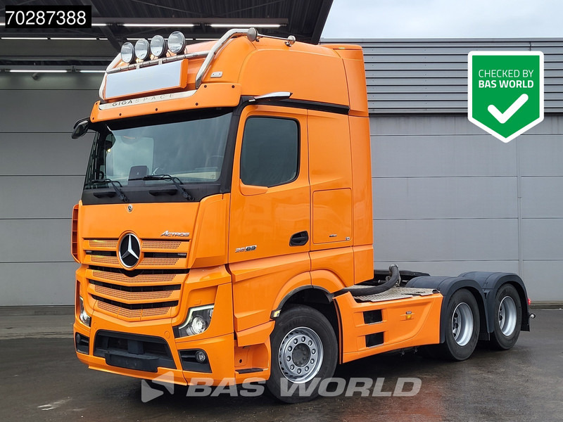 Mercedes-Benz Actros 2663 Actros 6X4 GigaSpace Retarder Full-Air Leder MirrorCam DynamicSteering Compressor Xenon Navi ACC Euro 6 - رأس تريلا: صورة 1 Mercedes-Benz Actros 2663 Actros 6X4 GigaSpace Retarder Full-Air Leder MirrorCam DynamicSteering Compressor Xenon Navi ACC Euro 6 - رأس تريلا: صورة 1