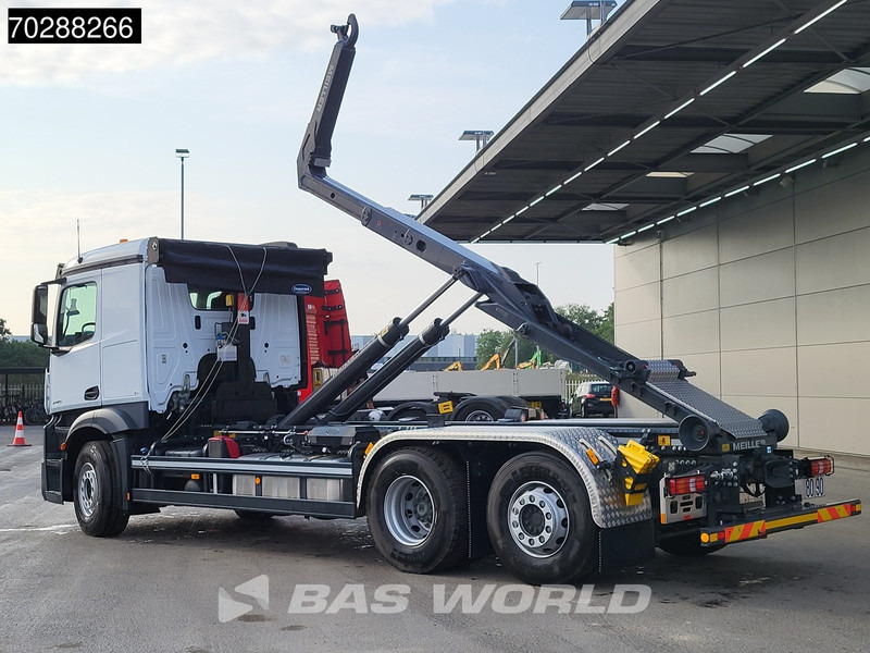 Mercedes-Benz Actros 2745 6X2 New! Meiller RS21.70 Abrollkipper Retarder Lift-Lenk Asche Navi Automatic - شاحنة برافعة خطافية: صورة 2 Mercedes-Benz Actros 2745 6X2 New! Meiller RS21.70 Abrollkipper Retarder Lift-Lenk Asche Navi Automatic - شاحنة برافعة خطافية: صورة 2