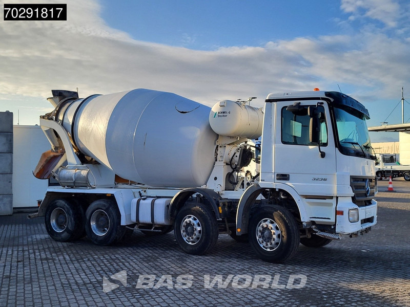 Mercedes-Benz Actros 3236 8X4 9m3 Stetter Mixer Retarder Steelsuspension Big-Axle Euro 3 - شاحنة خلاطة خرسانة: صورة 3 Mercedes-Benz Actros 3236 8X4 9m3 Stetter Mixer Retarder Steelsuspension Big-Axle Euro 3 - شاحنة خلاطة خرسانة: صورة 3