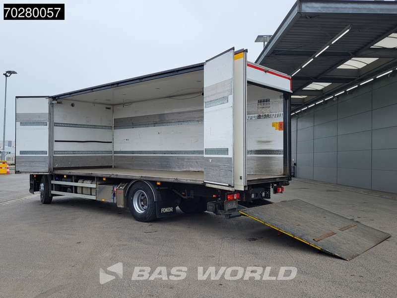 Mercedes-Benz Antos 1827 4X2 18tonner ADR Ladebordwand boxheater Euro 6 - شاحنة صندوقية: صورة 2 Mercedes-Benz Antos 1827 4X2 18tonner ADR Ladebordwand boxheater Euro 6 - شاحنة صندوقية: صورة 2