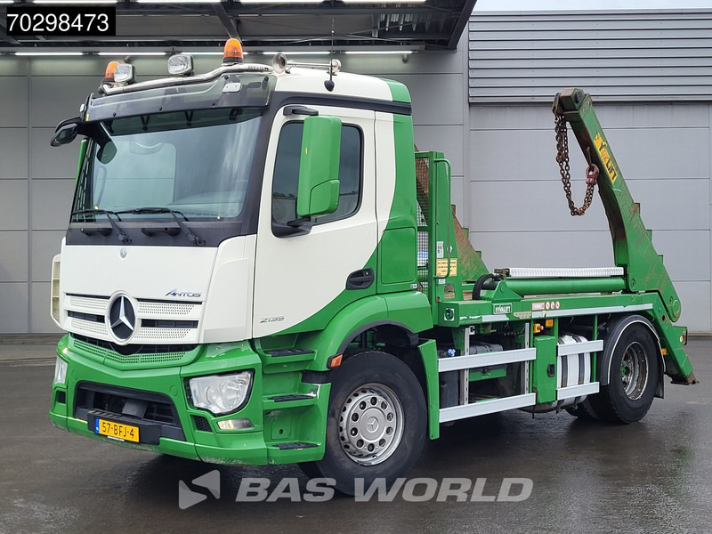 Mercedes-Benz Antos 2135 4X2 NL-Truck APK 14Tons Hyva Lift Skiploader Automatic Euro 6 - شاحنة لودر انزلاقي: صورة 3 Mercedes-Benz Antos 2135 4X2 NL-Truck APK 14Tons Hyva Lift Skiploader Automatic Euro 6 - شاحنة لودر انزلاقي: صورة 3