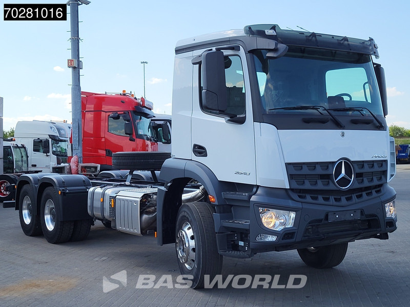 Mercedes-Benz Arocs 2640 6X4 NEW chassis PTO preparation Big-Axle Alcoa Automatic Euro 6 - شاحنة بهيكل معدني للمقصورة: صورة 3 Mercedes-Benz Arocs 2640 6X4 NEW chassis PTO preparation Big-Axle Alcoa Automatic Euro 6 - شاحنة بهيكل معدني للمقصورة: صورة 3