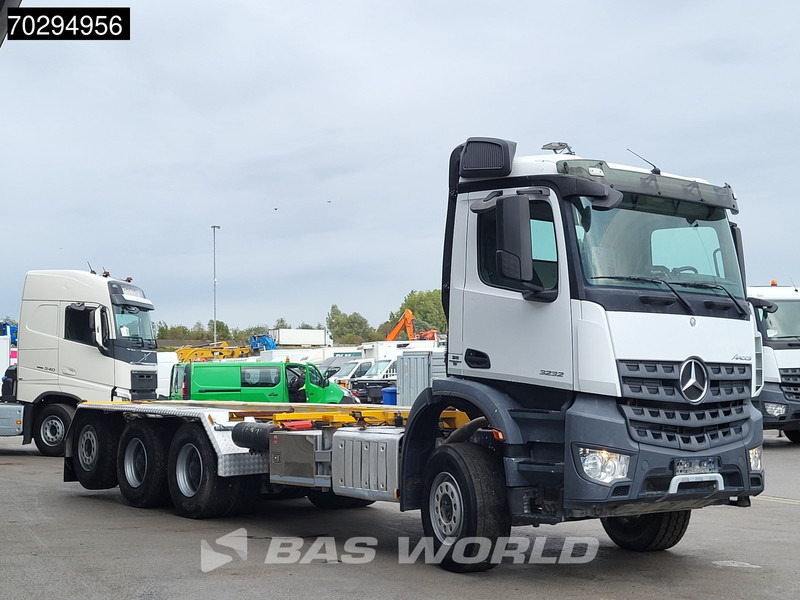 Mercedes-Benz Arocs 3232 Arocs 8X4 LOW Mileage! BDF Big-Axle Lift+Steering-Axle Euro 6 - ناقلة حاويات/ شاحنة حاويات: صورة 3 Mercedes-Benz Arocs 3232 Arocs 8X4 LOW Mileage! BDF Big-Axle Lift+Steering-Axle Euro 6 - ناقلة حاويات/ شاحنة حاويات: صورة 3