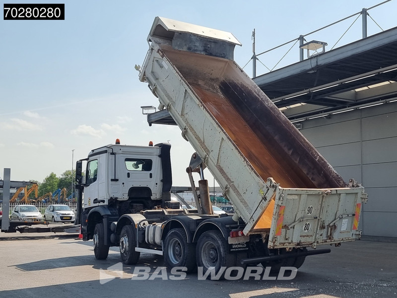 Mercedes-Benz Arocs 3240 8X4 12m3 2-way Tipper Automatic Steel suspension Euro 6 - شاحنة قلاب: صورة 3 Mercedes-Benz Arocs 3240 8X4 12m3 2-way Tipper Automatic Steel suspension Euro 6 - شاحنة قلاب: صورة 3