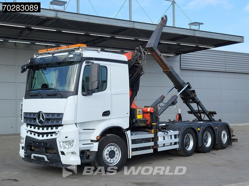 Mercedes-Benz Arocs 3245 Actros 8X4 Palfinger PK22002 EH Crane 17tons hooklift Big-Axle Lift+Lenkachse Navi Euro 6 - شاحنة برافعة خطافية, شاحنة كرين: صورة 5 Mercedes-Benz Arocs 3245 Actros 8X4 Palfinger PK22002 EH Crane 17tons hooklift Big-Axle Lift+Lenkachse Navi Euro 6 - شاحنة برافعة خطافية, شاحنة كرين: صورة 5