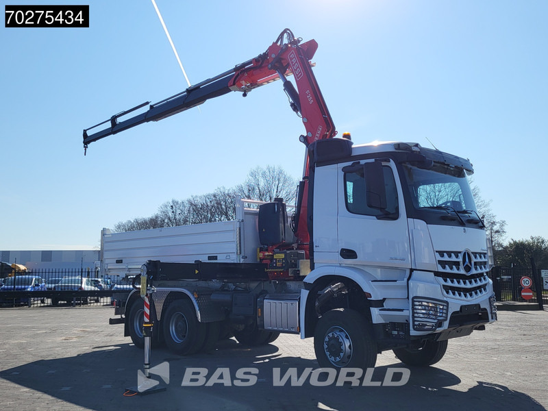 Mercedes-Benz Arocs 3348 6X6 Fassi F255A.2.24 xe-dynamic Kran Dreiseitenkipper Navi Euro 6 - شاحنة قلاب, شاحنة كرين: صورة 3 Mercedes-Benz Arocs 3348 6X6 Fassi F255A.2.24 xe-dynamic Kran Dreiseitenkipper Navi Euro 6 - شاحنة قلاب, شاحنة كرين: صورة 3