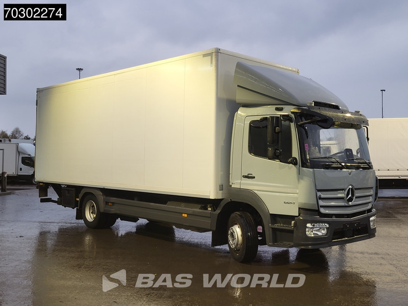 Mercedes-Benz Atego 1224 Atego 4X2 6-Cylinder 12t Automatic Tail Gate Euro 6 - شاحنة صندوقية: صورة 3 Mercedes-Benz Atego 1224 Atego 4X2 6-Cylinder 12t Automatic Tail Gate Euro 6 - شاحنة صندوقية: صورة 3