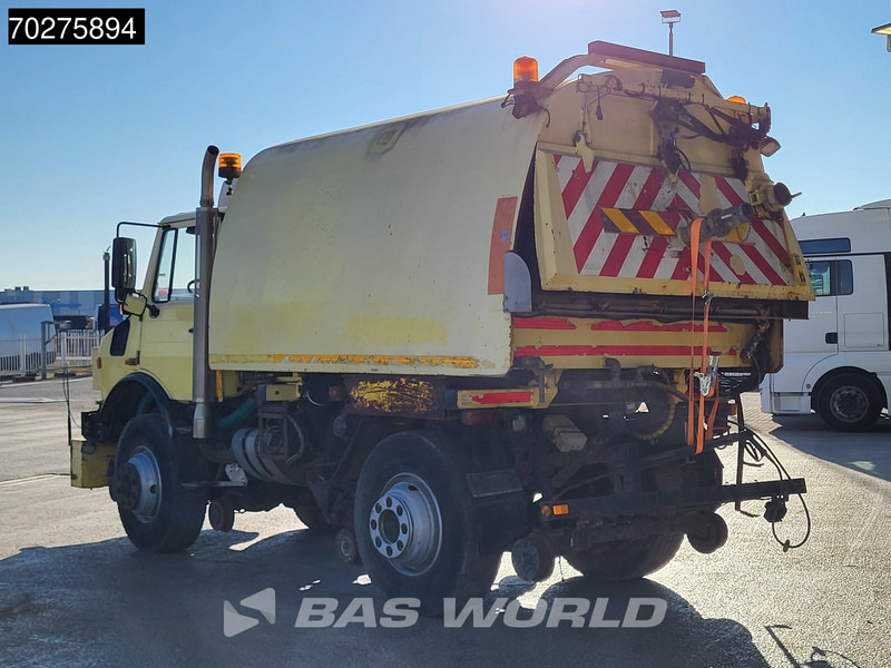 Mercedes-Benz Unimog 1650 4X4 Assaloni Vaccuum truck 4x4 Railway Manual Euro 2 - فراغ شاحنة: صورة 2 Mercedes-Benz Unimog 1650 4X4 Assaloni Vaccuum truck 4x4 Railway Manual Euro 2 - فراغ شاحنة: صورة 2