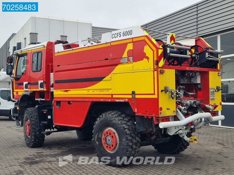 Renault 4X4 Renault / Thomas Sides 6000 Ltr 4x4 Euro 5 Feuerwehr - شاحنة حريق: صورة 2 Renault 4X4 Renault / Thomas Sides 6000 Ltr 4x4 Euro 5 Feuerwehr - شاحنة حريق: صورة 2