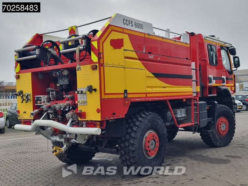 Renault 4X4 Renault / Thomas Sides 6000 Ltr 4x4 Euro 5 Feuerwehr - شاحنة حريق: صورة 5 Renault 4X4 Renault / Thomas Sides 6000 Ltr 4x4 Euro 5 Feuerwehr - شاحنة حريق: صورة 5