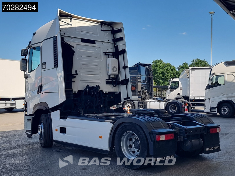 Renault T 440 T 4X2 80% Tyres! HSC 2x Tanks Standklima - مقطورة السحب: صورة 2 Renault T 440 T 4X2 80% Tyres! HSC 2x Tanks Standklima - مقطورة السحب: صورة 2
