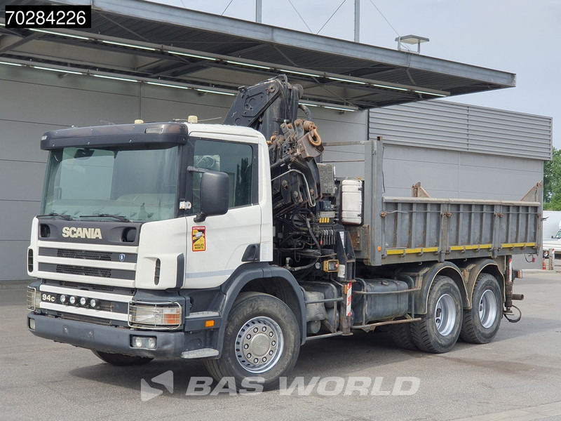 Scania P94 6X4 Hiab 330-4 Kran Crane 9m3 tipper Manual Steelsuspension Euro 3 - شاحنة قلاب, شاحنة كرين: صورة 3 Scania P94 6X4 Hiab 330-4 Kran Crane 9m3 tipper Manual Steelsuspension Euro 3 - شاحنة قلاب, شاحنة كرين: صورة 3