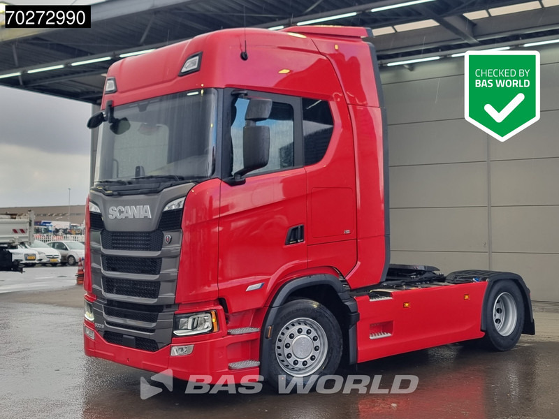Scania S500 4X2 Retarder 2x Tanks StandKlima ACC LED - مقطورة السحب: صورة 1 Scania S500 4X2 Retarder 2x Tanks StandKlima ACC LED - مقطورة السحب: صورة 1