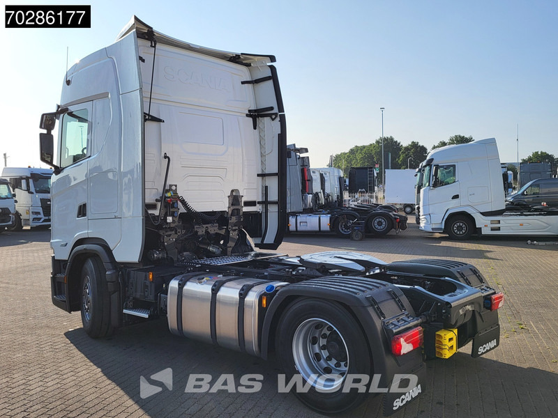 Scania S500 S 4X2 NEW! Retarder 2x Tanks Standklima ACC - مقطورة السحب: صورة 2 Scania S500 S 4X2 NEW! Retarder 2x Tanks Standklima ACC - مقطورة السحب: صورة 2