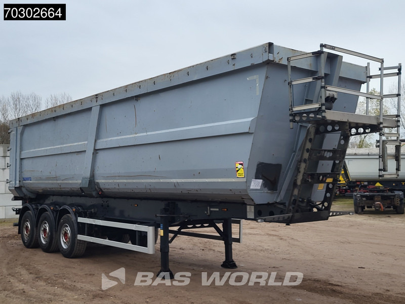 Schmitz Cargobull SGF*S3 3 axles TUV 05/26 Lifting Axle 55m3 - نصف مقطورة قلابة: صورة 3 Schmitz Cargobull SGF*S3 3 axles TUV 05/26 Lifting Axle 55m3 - نصف مقطورة قلابة: صورة 3