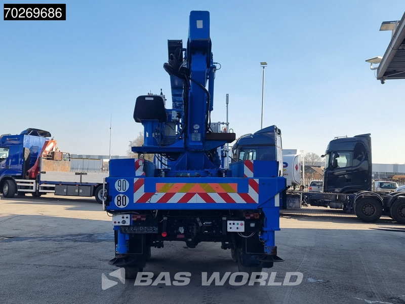 Unimog U2450L 6X6 Unimog Engin EGI TP 226 hubarbeitsbühne Manual Euro 2 - شاحنة كرين: صورة 5 Unimog U2450L 6X6 Unimog Engin EGI TP 226 hubarbeitsbühne Manual Euro 2 - شاحنة كرين: صورة 5