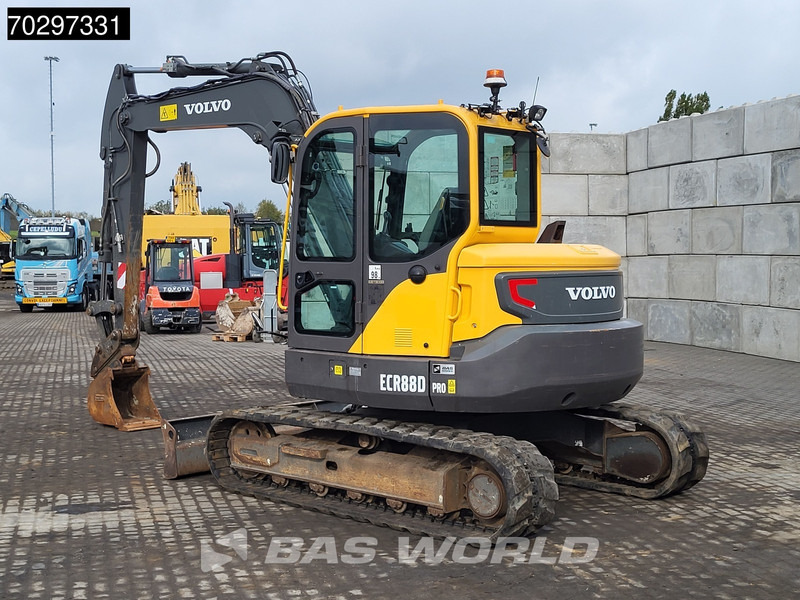 Volvo ECR88 D A/C - 3 BUCKETS - حفار صغير: صورة 5 Volvo ECR88 D A/C - 3 BUCKETS - حفار صغير: صورة 5