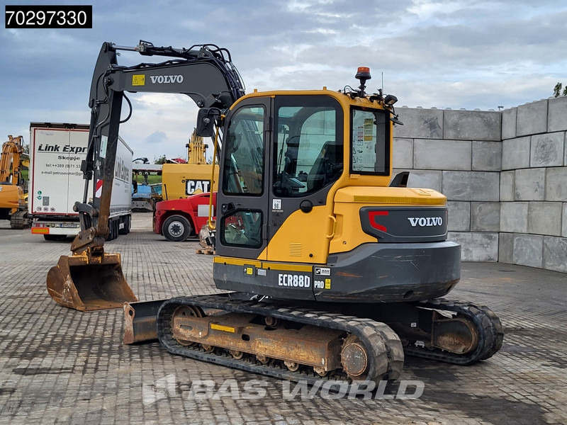 Volvo ECR88 D A/C - 3 BUCKETS - حفار صغير: صورة 5 Volvo ECR88 D A/C - 3 BUCKETS - حفار صغير: صورة 5