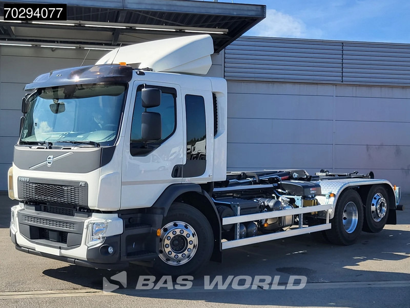 Volvo FE 320 6X2 NEW HIAB 21Tons Abrollkipper Lift+Lenkachse Automatic Euro 6 - شاحنة برافعة خطافية: صورة 3 Volvo FE 320 6X2 NEW HIAB 21Tons Abrollkipper Lift+Lenkachse Automatic Euro 6 - شاحنة برافعة خطافية: صورة 3
