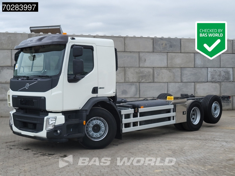 Volvo FE 320 FE 6X2 Retarder 2xTanks CNG Euro 6 - شاحنة بهيكل معدني للمقصورة: صورة 1 Volvo FE 320 FE 6X2 Retarder 2xTanks CNG Euro 6 - شاحنة بهيكل معدني للمقصورة: صورة 1