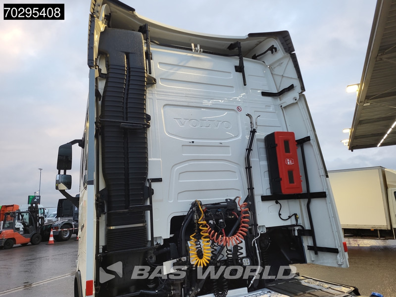 Volvo FH 460 4X2 LNG! Chassis M NL-Truck I-ParkCool 2xTanks ACC Euro 6 - رأس تريلا: صورة 5 Volvo FH 460 4X2 LNG! Chassis M NL-Truck I-ParkCool 2xTanks ACC Euro 6 - رأس تريلا: صورة 5