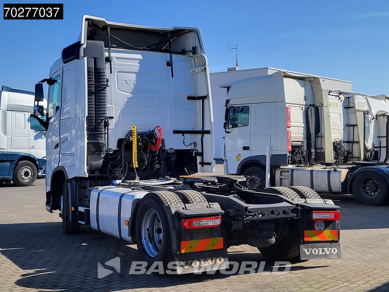 Volvo FH 460 4X2 VEB+ Euro 6 ACC Dynamic steering - مقطورة السحب: صورة 2 Volvo FH 460 4X2 VEB+ Euro 6 ACC Dynamic steering - مقطورة السحب: صورة 2