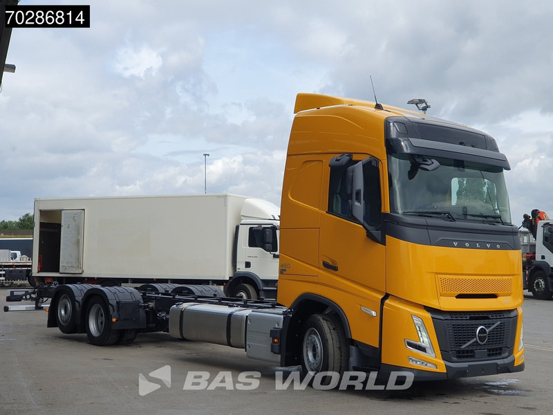 Volvo FH 460 6X2 NEW chassis! Full air Suspension Lift-Axle Navi ACC LED Euro 6 - شاحنة بهيكل معدني للمقصورة: صورة 3 Volvo FH 460 6X2 NEW chassis! Full air Suspension Lift-Axle Navi ACC LED Euro 6 - شاحنة بهيكل معدني للمقصورة: صورة 3