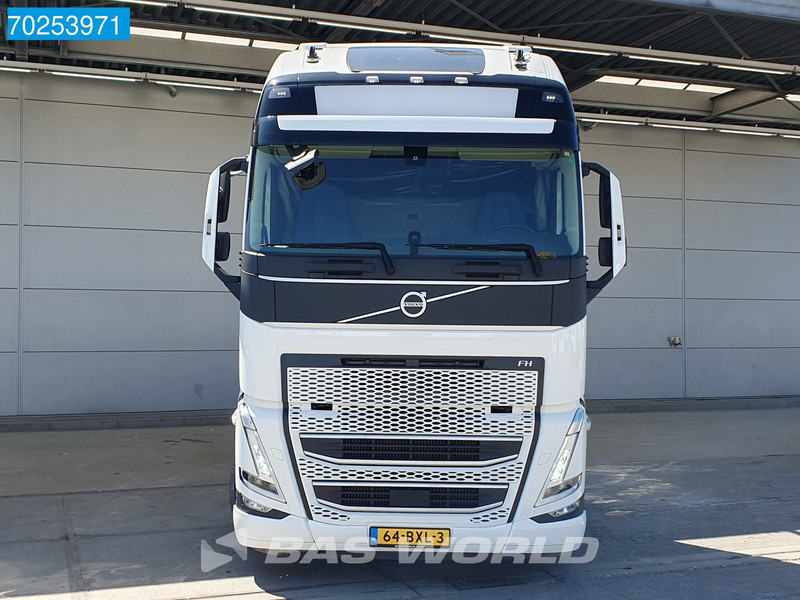 Volvo FH 460 6X2 NL-Truck XL VEB+ 2x Tanks ACC Navi LED - مقطورة السحب: صورة 5 Volvo FH 460 6X2 NL-Truck XL VEB+ 2x Tanks ACC Navi LED - مقطورة السحب: صورة 5