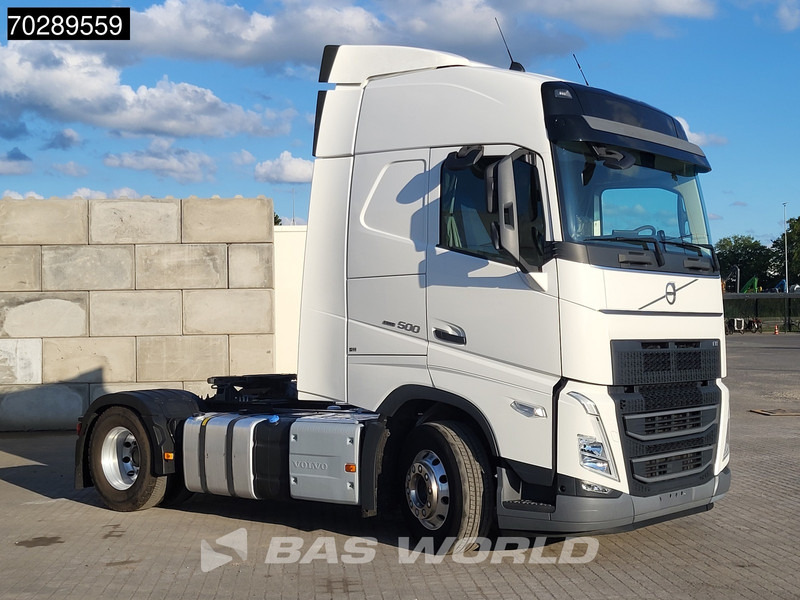 Volvo FH 500 4X2 2x Tanks I-Park Cool ACC Navi Euro 6 - رأس تريلا: صورة 3 Volvo FH 500 4X2 2x Tanks I-Park Cool ACC Navi Euro 6 - رأس تريلا: صورة 3