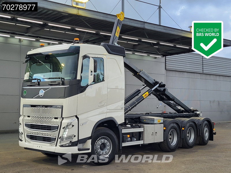 Volvo FH 540 8X4 NEW! HYVA 30-62 Heavy-Duty Lift-Steering Axle Retarder Euro 6 - شاحنة برافعة خطافية: صورة 1 Volvo FH 540 8X4 NEW! HYVA 30-62 Heavy-Duty Lift-Steering Axle Retarder Euro 6 - شاحنة برافعة خطافية: صورة 1