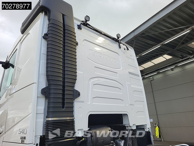 شاحنة برافعة خطافية للبيع  Volvo FH 540 8X4 NEW! HYVA 30-62 Heavy-Duty Lift-Steering Axle Retarder Euro 6: صورة 6
