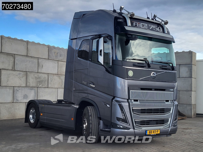 رأس تريلا Volvo FH16 750 4X2 NL-Truck APK 08-2026! XL 2x Tanks Standklima ACC Alcoa's LED: صورة 13
