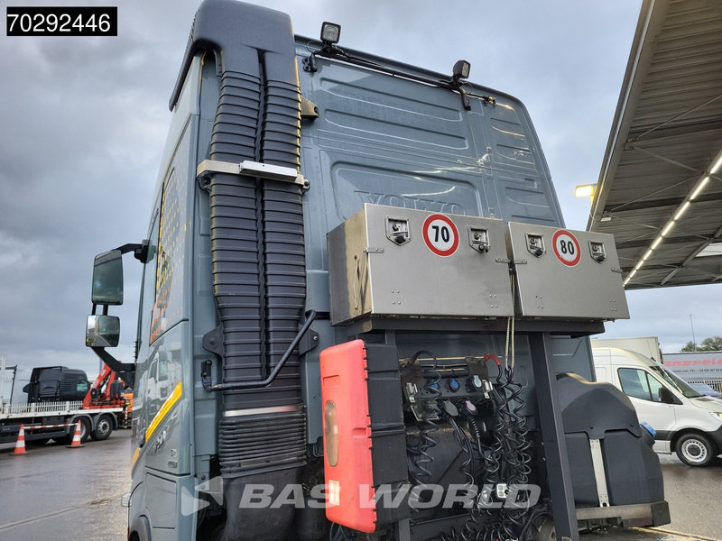 Volvo FH16 750 FH16 6X4 120T! Full-Air Retarder VEB+ Liftaxle Big-Axle 2x Tanks Alcoa's Euro 6 - رأس تريلا: صورة 5 Volvo FH16 750 FH16 6X4 120T! Full-Air Retarder VEB+ Liftaxle Big-Axle 2x Tanks Alcoa's Euro 6 - رأس تريلا: صورة 5