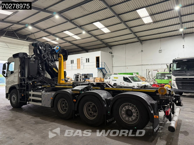 Volvo FM 460 8X4 NEW! Palfinger Q200Z95TR HPLS Crane + HT 24 TEC Hooklift ACC LED - شاحنة برافعة خطافية, شاحنة كرين: صورة 5 Volvo FM 460 8X4 NEW! Palfinger Q200Z95TR HPLS Crane + HT 24 TEC Hooklift ACC LED - شاحنة برافعة خطافية, شاحنة كرين: صورة 5