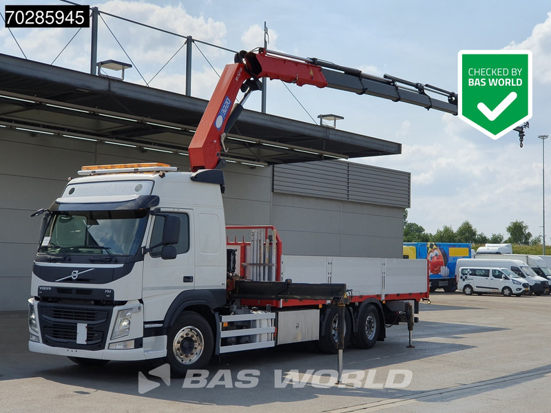 Volvo FM 500 6X2 HMF 3220-K7 Lift-Steering Axle Crane Kran Euro 6 - شاحنات مسطحة, شاحنة كرين: صورة 1 Volvo FM 500 6X2 HMF 3220-K7 Lift-Steering Axle Crane Kran Euro 6 - شاحنات مسطحة, شاحنة كرين: صورة 1