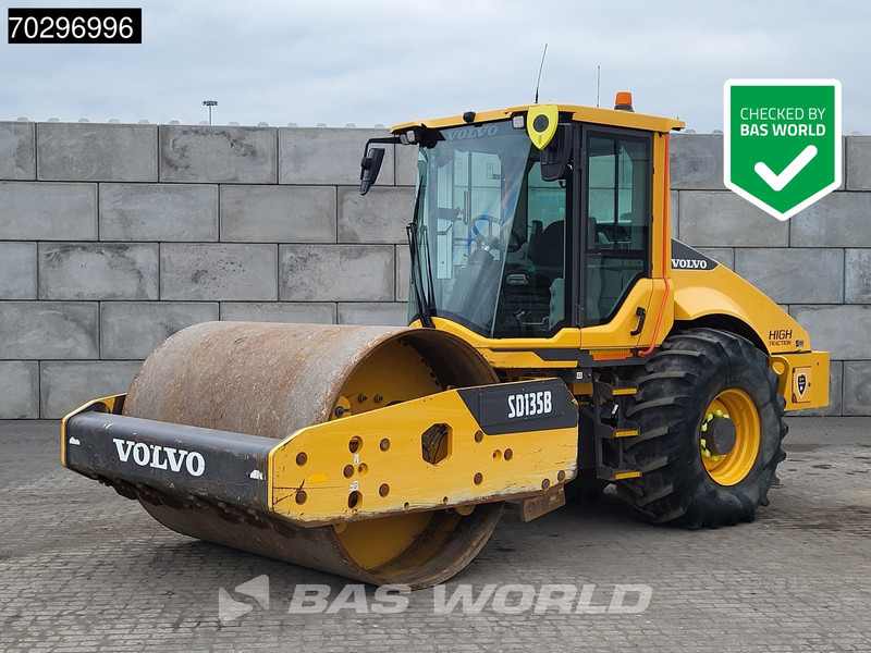 Volvo SD135 B A/C - مدحلة: صورة 1 Volvo SD135 B A/C - مدحلة: صورة 1