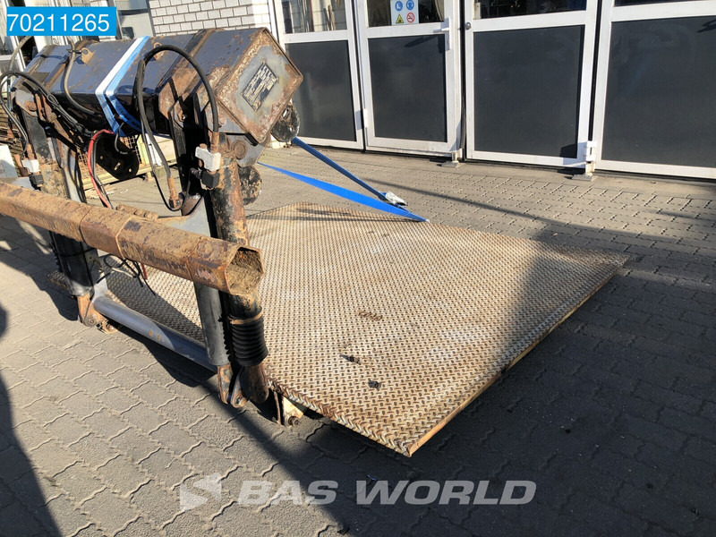 ZEPRO BZ 20-152-S Max laadcapaciteit 2.000 kg - رافعة خلفية: صورة 2 ZEPRO BZ 20-152-S Max laadcapaciteit 2.000 kg - رافعة خلفية: صورة 2