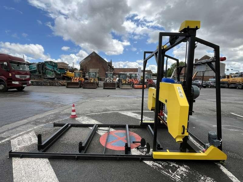 CRISSWOOD E BIG SAM - المنشرة المحمولة: صورة 5 CRISSWOOD E BIG SAM - المنشرة المحمولة: صورة 5