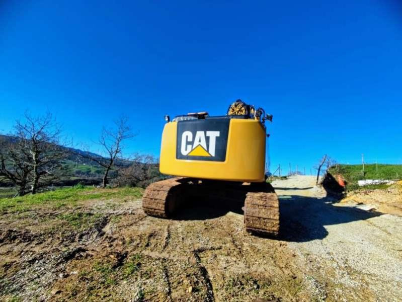 Caterpillar 320E LRR - حفار زاحف: صورة 4 Caterpillar 320E LRR - حفار زاحف: صورة 4
