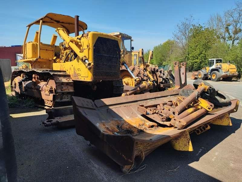Caterpillar D8K + Porte Engins - بلدوزر: صورة 1 Caterpillar D8K + Porte Engins - بلدوزر: صورة 1