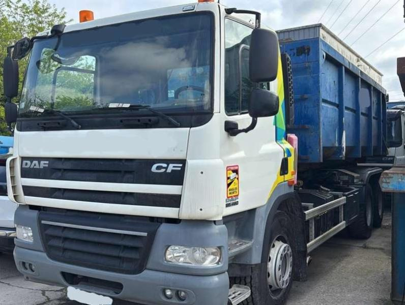 DAF CF 85.460 6X2 - شاحنة برافعة خطافية: صورة 2 DAF CF 85.460 6X2 - شاحنة برافعة خطافية: صورة 2