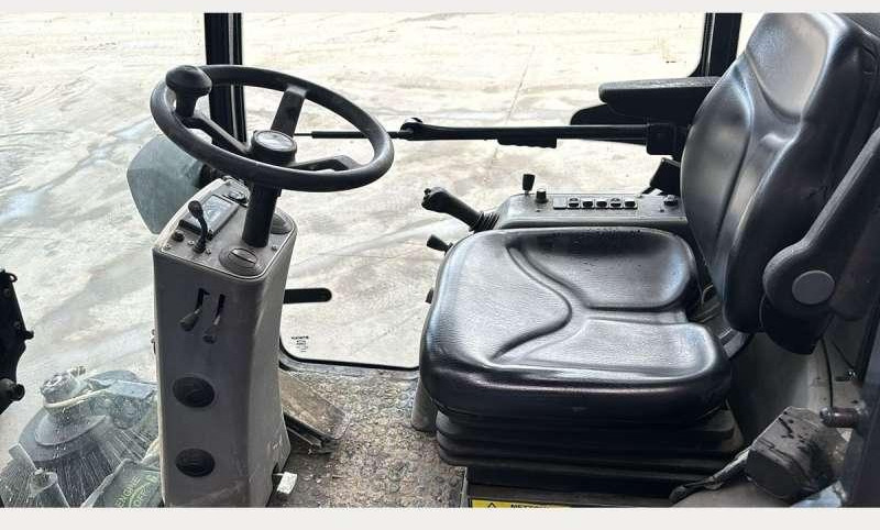 EGHOLM MASKINER 22A - سياره كنس شوارع: صورة 3 EGHOLM MASKINER 22A - سياره كنس شوارع: صورة 3