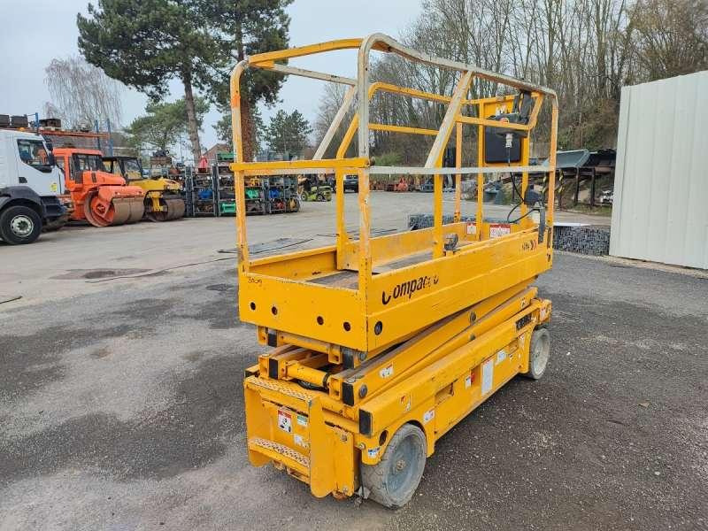 Haulotte CISEAUX COMPACT 8 - مرفاع بصاري عمودي: صورة 3 Haulotte CISEAUX COMPACT 8 - مرفاع بصاري عمودي: صورة 3