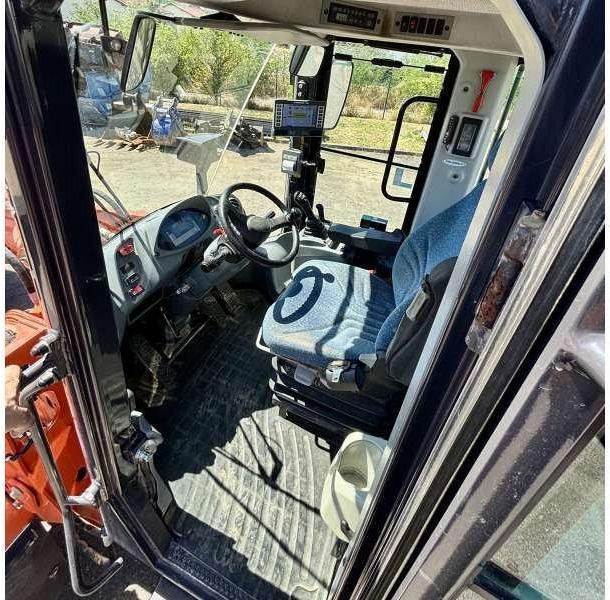 Hitachi Chargeur sur Pneus ZW180-6 - اللودر بعجل: صورة 4 Hitachi Chargeur sur Pneus ZW180-6 - اللودر بعجل: صورة 4