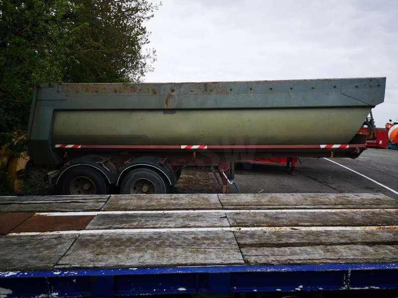 Kaiser KAISER 2 ESSIEUX - نصف مقطورة قلابة: صورة 4 Kaiser KAISER 2 ESSIEUX - نصف مقطورة قلابة: صورة 4