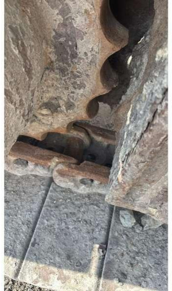 Komatsu PC210-LC8 - حفار زاحف: صورة 5 Komatsu PC210-LC8 - حفار زاحف: صورة 5