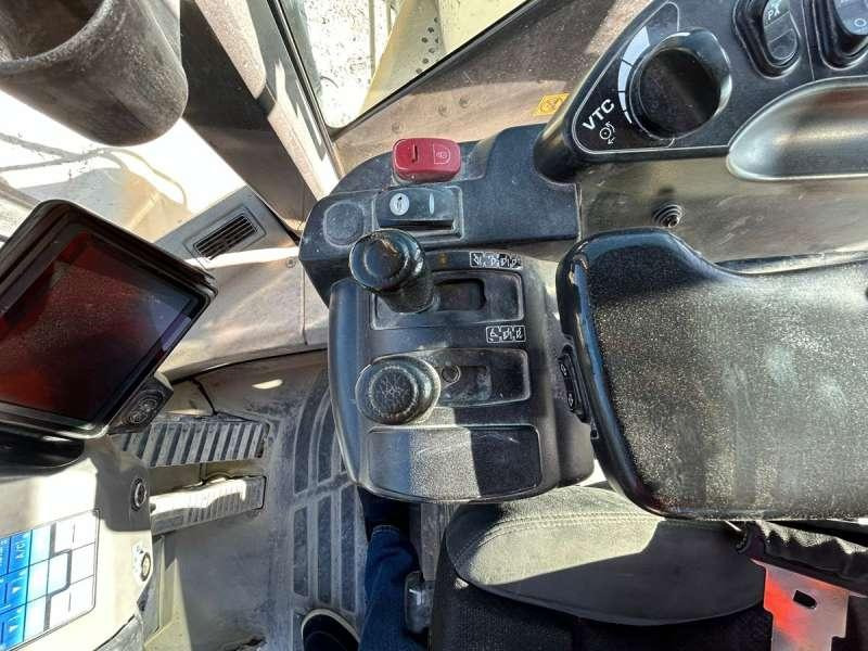 اللودر بعجل Komatsu WA600-8E0: صورة 47